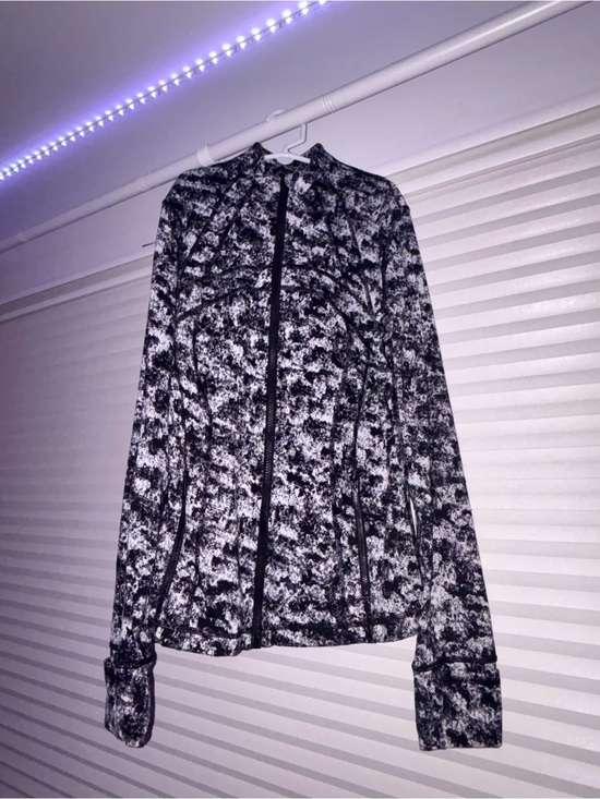 lululemon athletica Jackets & Blazers - Lululemon Define Jacket
